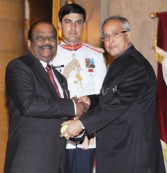President confers "Padma Bhushan" on BrahMos chief